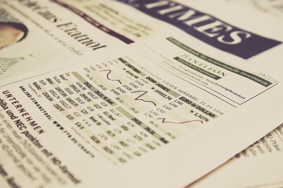 newspaper stocks